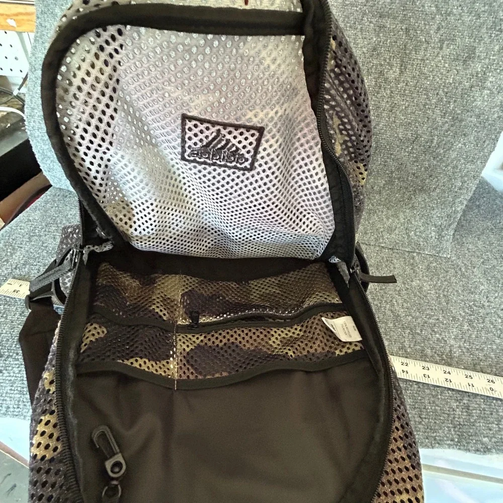 Adidas Mesh Camo Backpack Brown Tan Black Camouflage School Gym Bag 977620-I